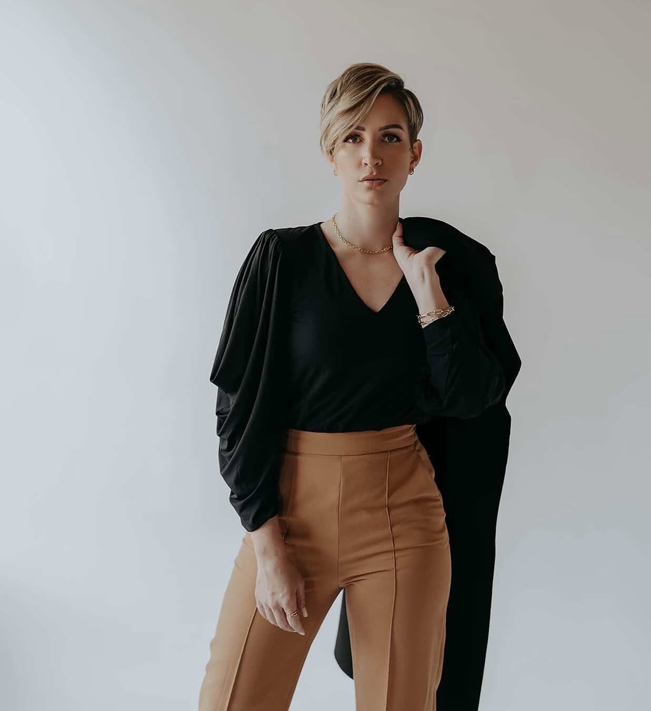Portrait of Alisha Pennington
